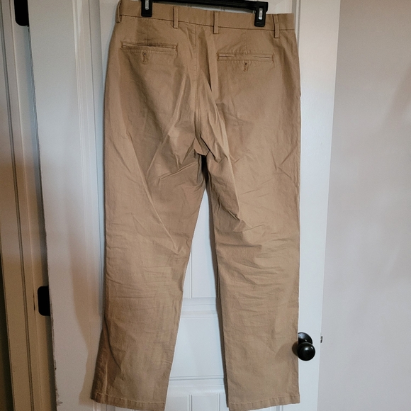 Gap khakis - Picture 2 of 2